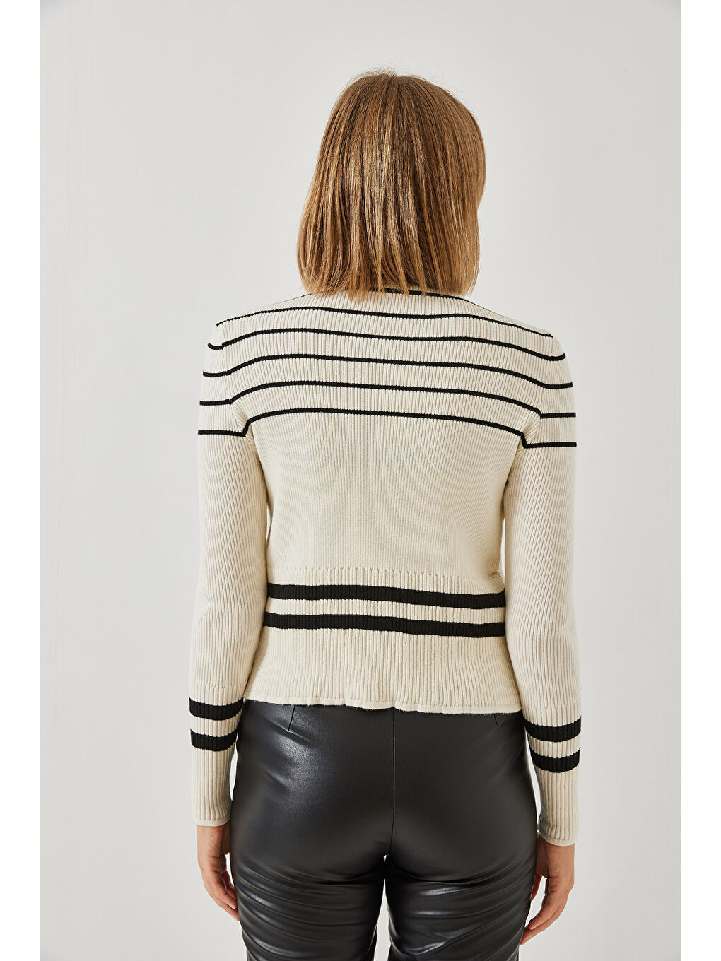 Ekru Kadın Çizgili Düğmeli İkili Triko Hırka-1