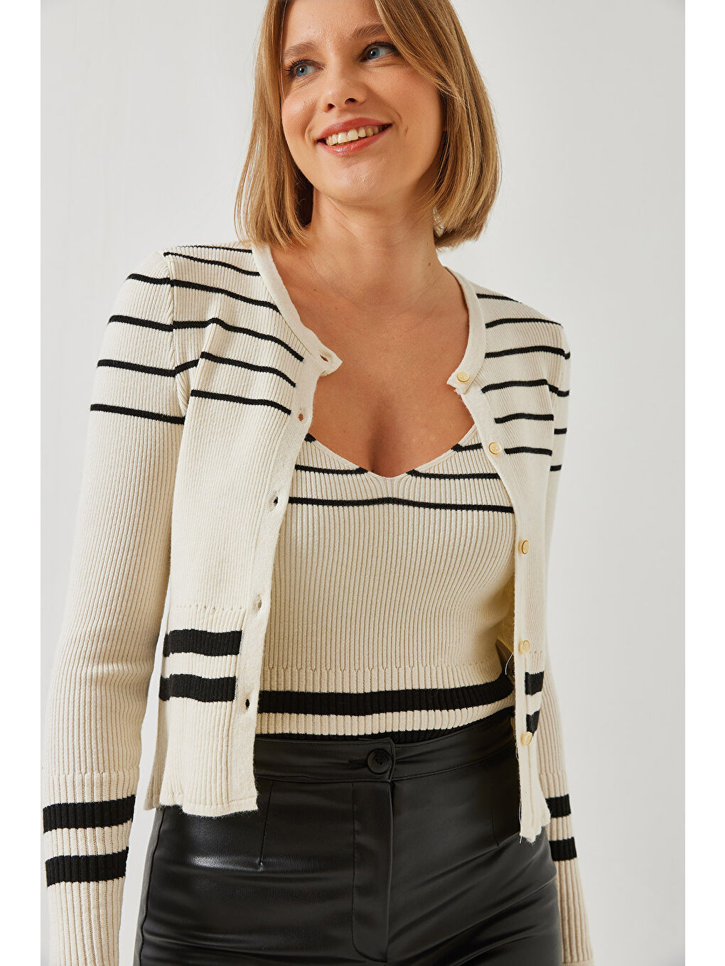 Ekru Kadın Çizgili Düğmeli İkili Triko Hırka-3