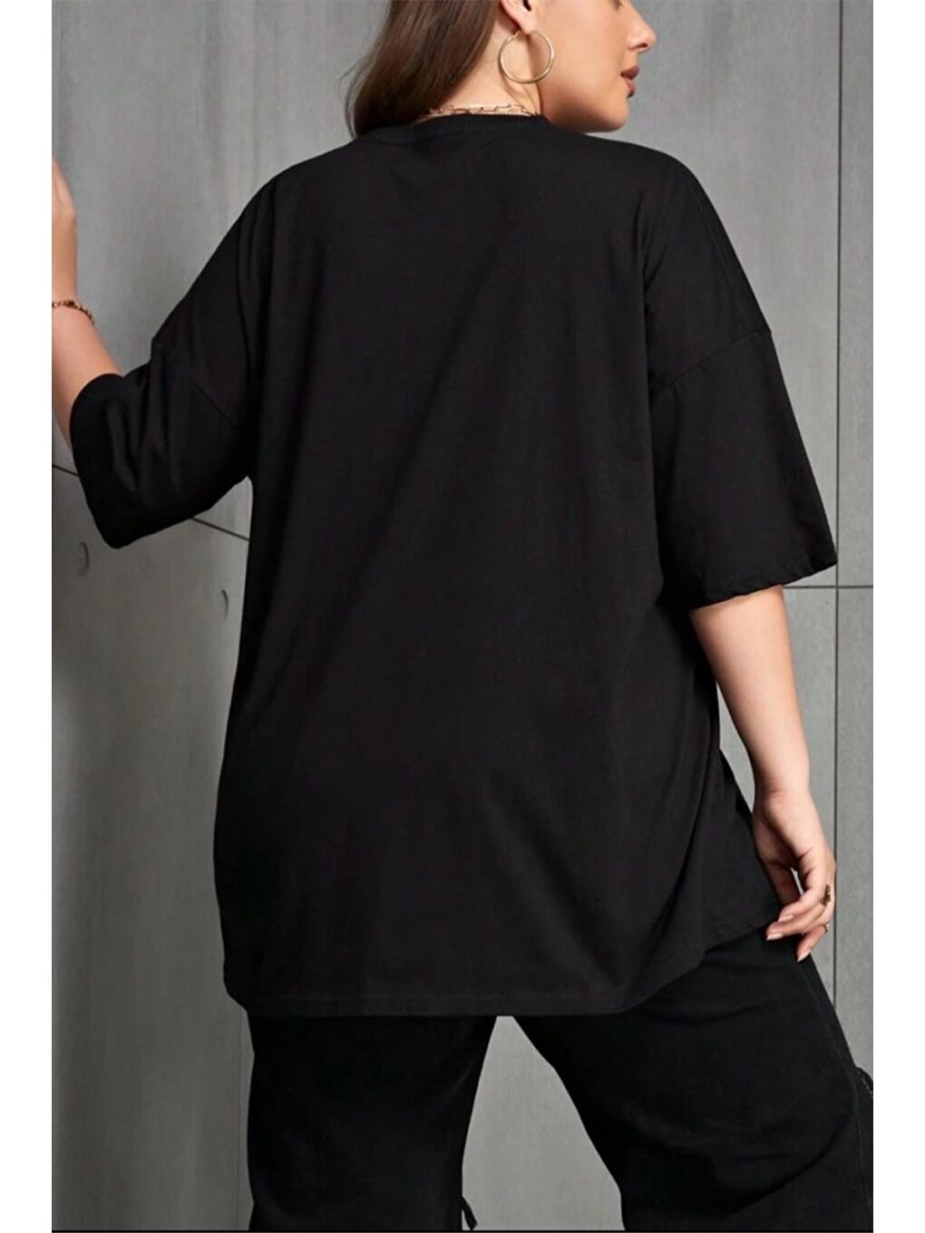Siyah Kelebek Baskılı Kadın Büyük Beden Battal Bisiklet Yaka Pamuklu T-Shirt Rahat Kesim-2