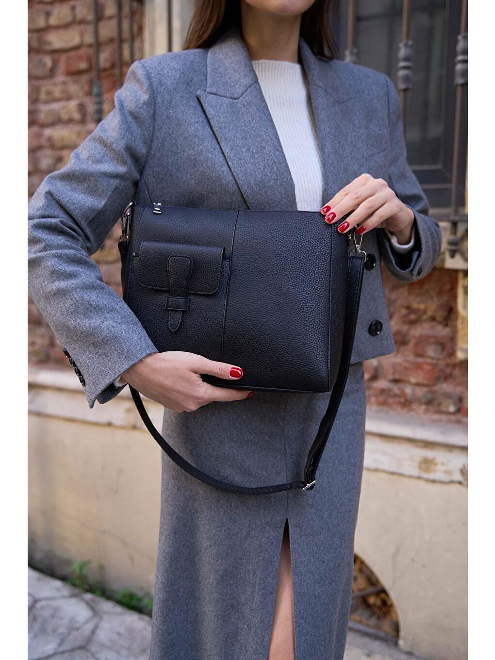 Darla Ayarlanabilir Çapraz Kadın Çanta - Siyah-3