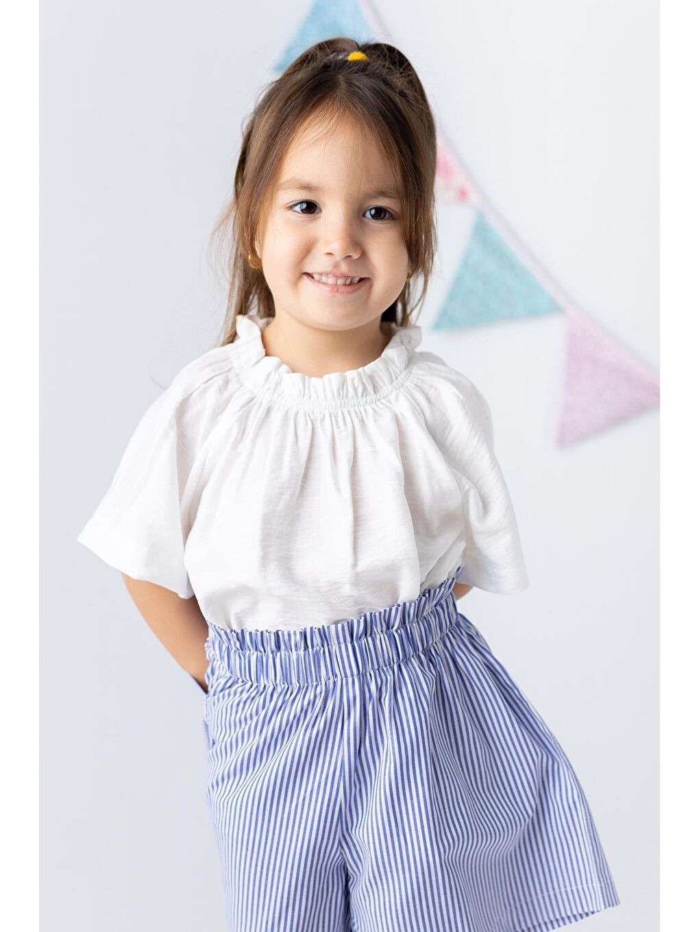 Beyaz Kız Çocuk Dokuma Viskon Düz Bluz-1