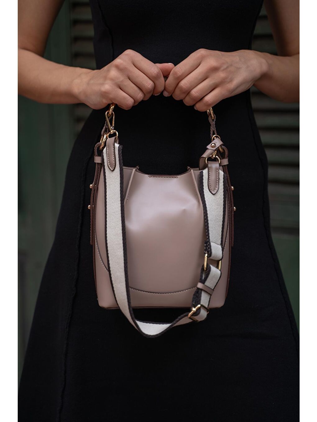 Bej Lauro Üst Dikişli Cüzdanlı Bucket Kadın Çanta - Vizon-1