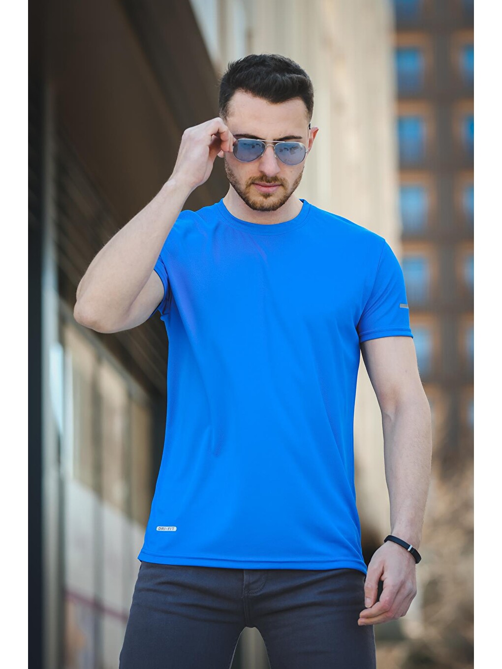 Mavi Polyester Slim Fit Performans Antrenman Sporcu Erkek Tişört-1