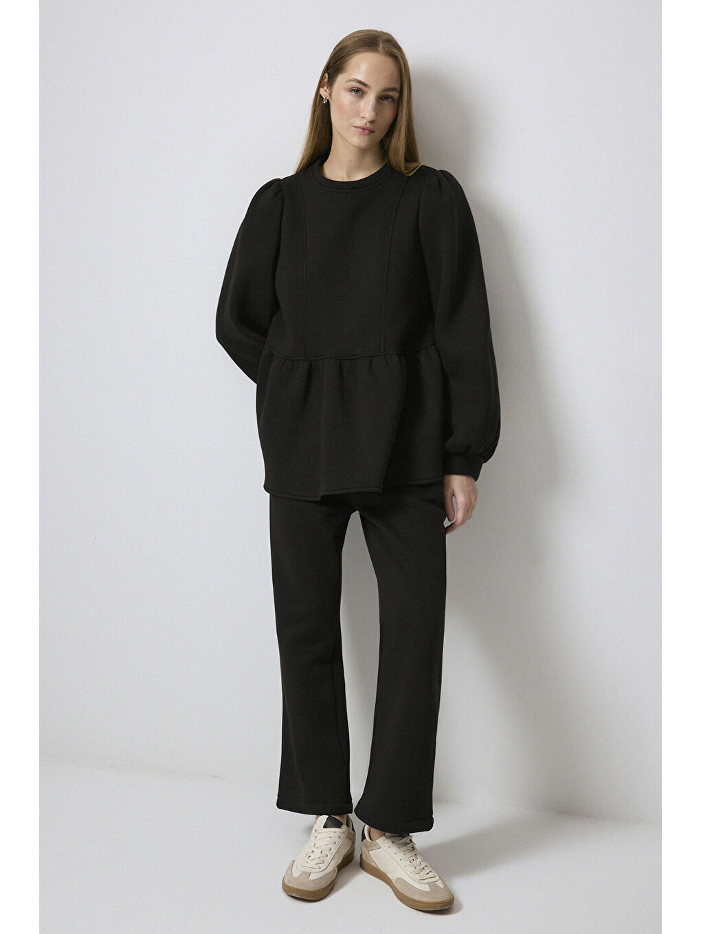 Siyah Beli Büzgülü Örme Takım