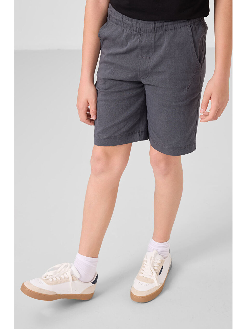 Siyah-Gri Pamuklu Oversize Fit Dokuma Hafif Esnek Chino Erkek Çocuk Şort Takım - 11277-2