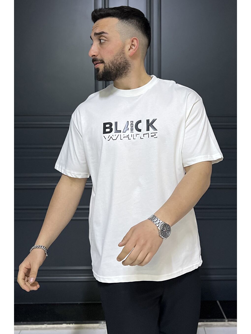 Ekru Yazı Baskılı Erkek Bisiklet Yaka Tişört-1