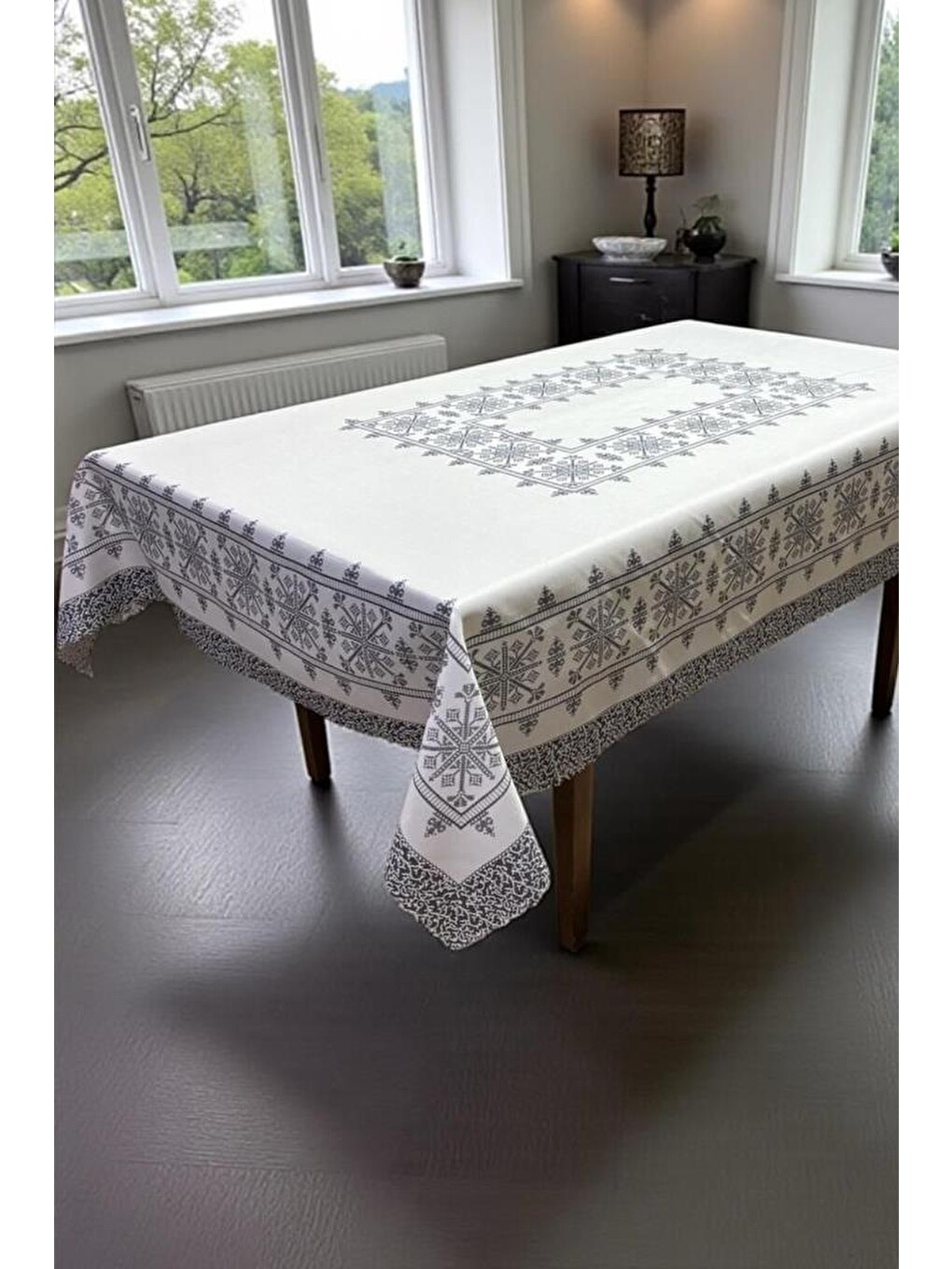 Asude Dertsiz Masa Örtüsü 120x150 Cm Gri