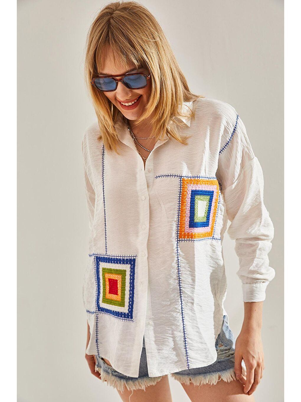 Turkuaz Kadın Süzene Nakışlı Keten Ayrobin Gömlek-3