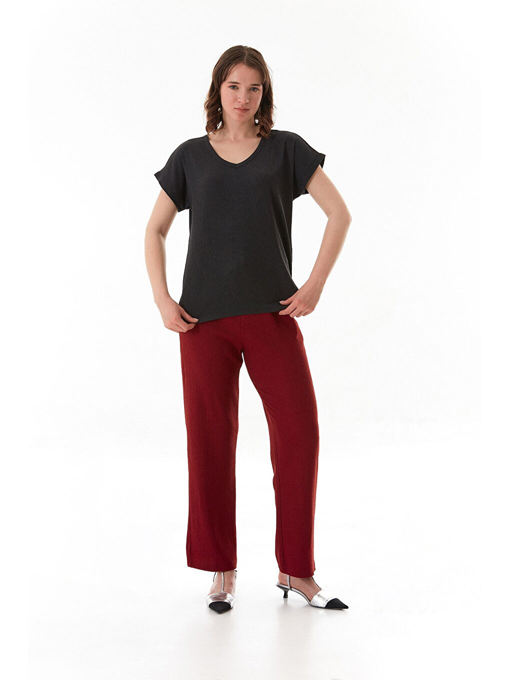 Antrasit Bürümcük Kumaş V Yaka Yanları Yırtmaçlı Tişört-2