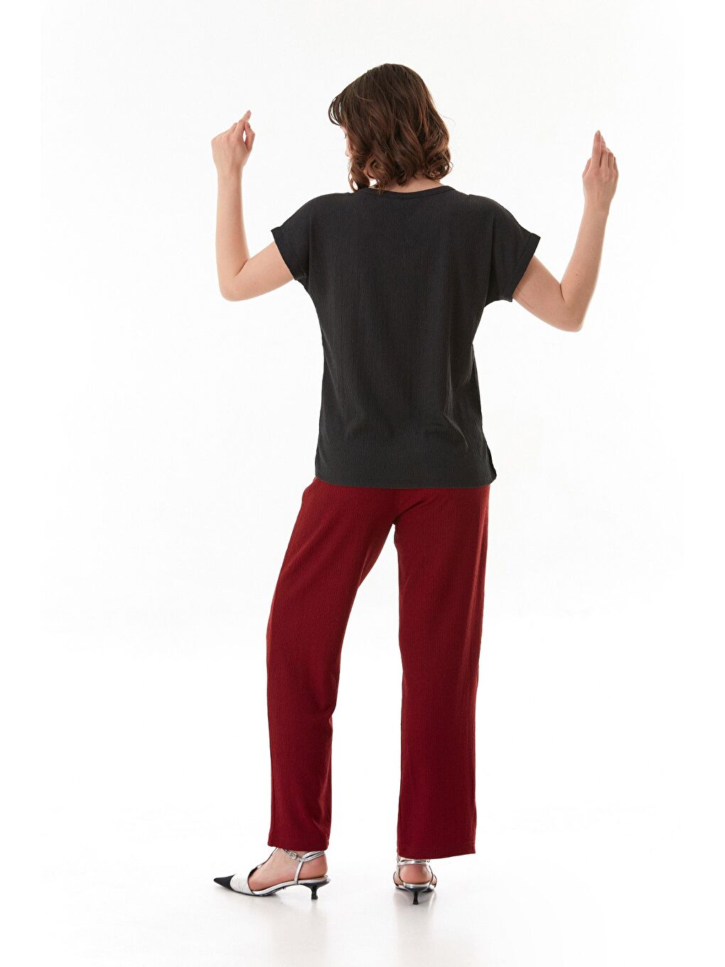 Antrasit Bürümcük Kumaş V Yaka Yanları Yırtmaçlı Tişört-4