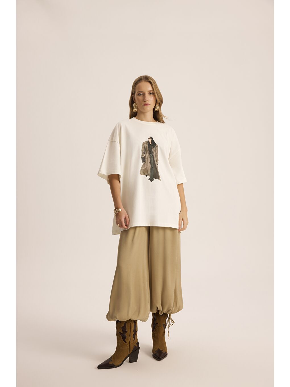 Quinn Oversize Beyaz T-Shirt-3