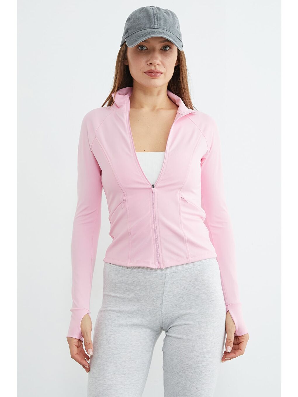 Pembe Fermuarlı Parmak Geçirmeli Slim Fit Spor Ceket