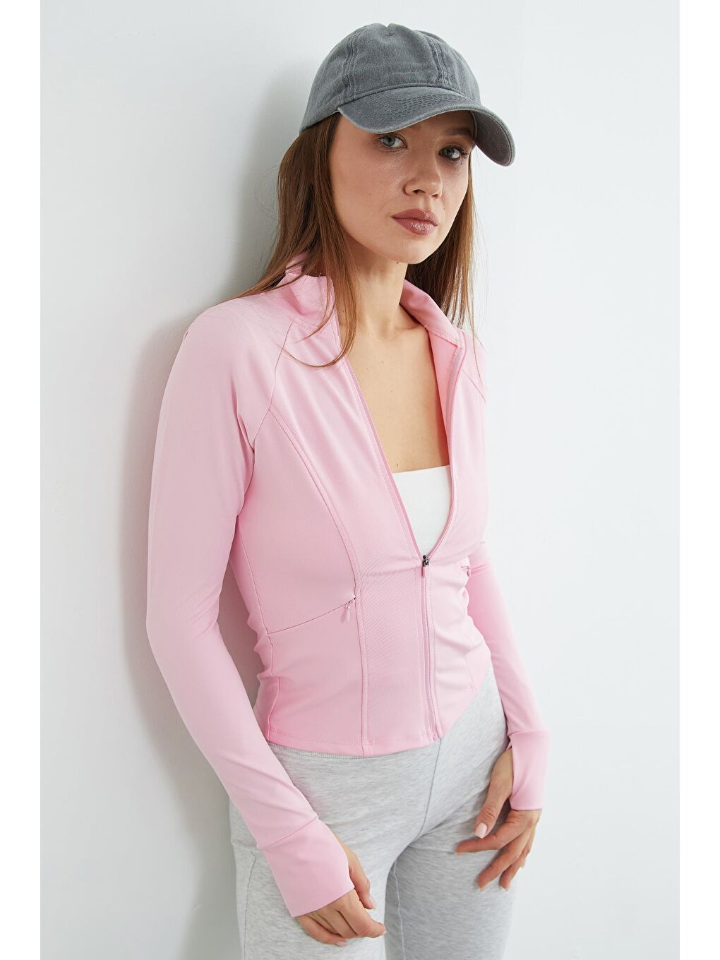 Pembe Fermuarlı Parmak Geçirmeli Slim Fit Spor Ceket-3