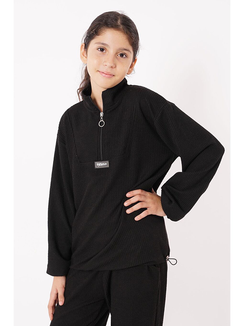 Balıkçı Yaka Arma Detaylı Fermuarlı Siyah Renk Kız Çocuk Eşofman Takım-3