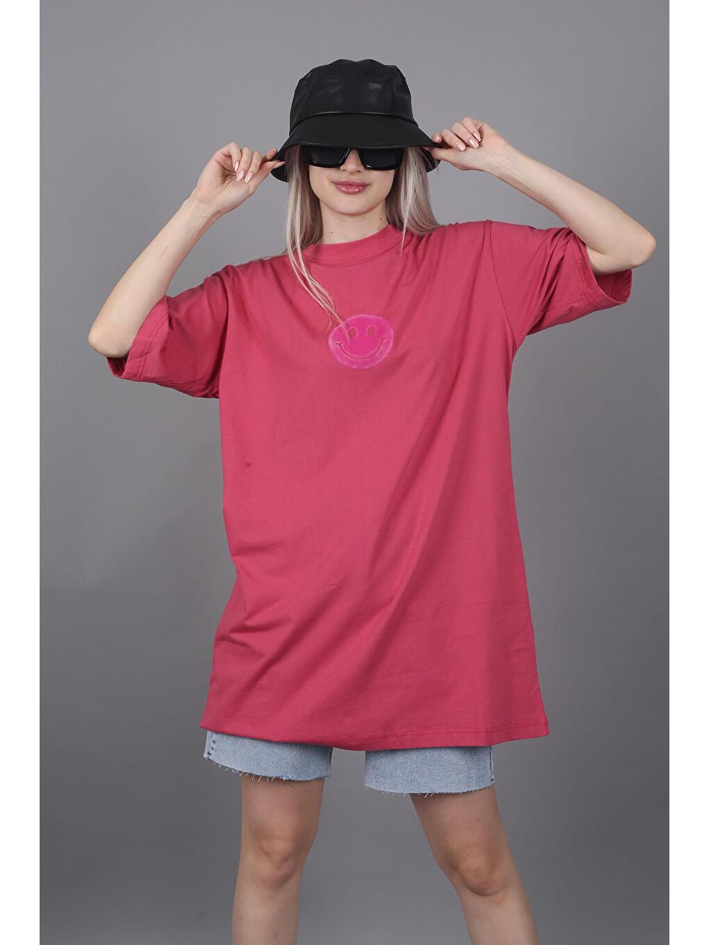 Pembe Baskılı Oversize Bisiklet Yaka Kadın Tişört-3