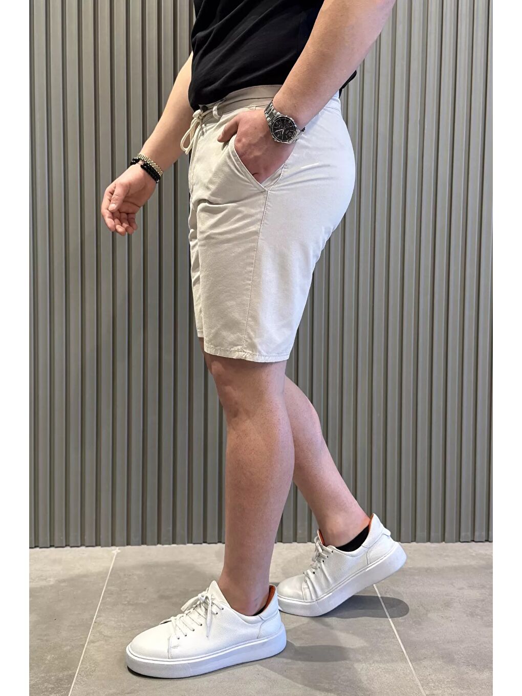 Bej Bel Bağcıklı Fermuarlı Erkek Şort-1