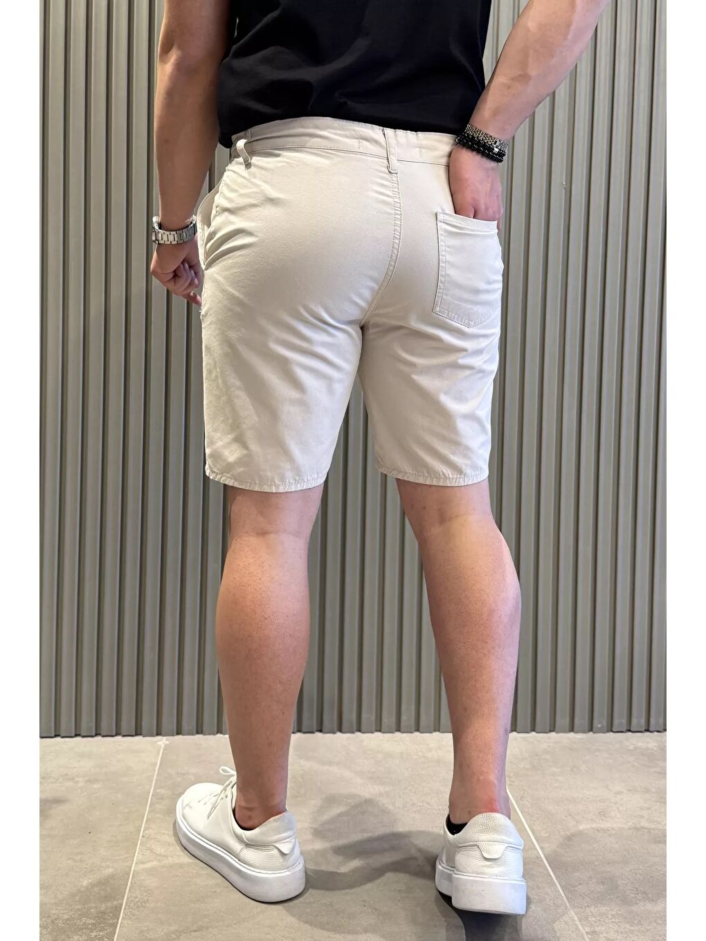 Bej Bel Bağcıklı Fermuarlı Erkek Şort-2