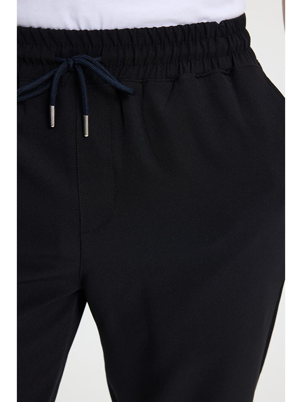 Erkek Regular Fit Beli Lastikli Bağcıklı Jogger Siyah Pantolon Rahat Kesim Yan Cepli-2