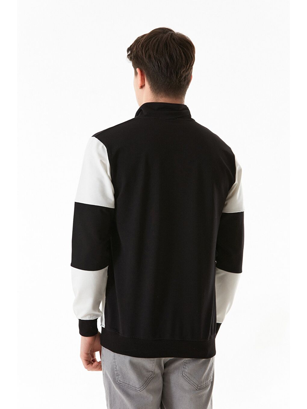 Siyah Renk Bloklu Yarım Fermuarlı Dik Yaka Sweatshirt-3