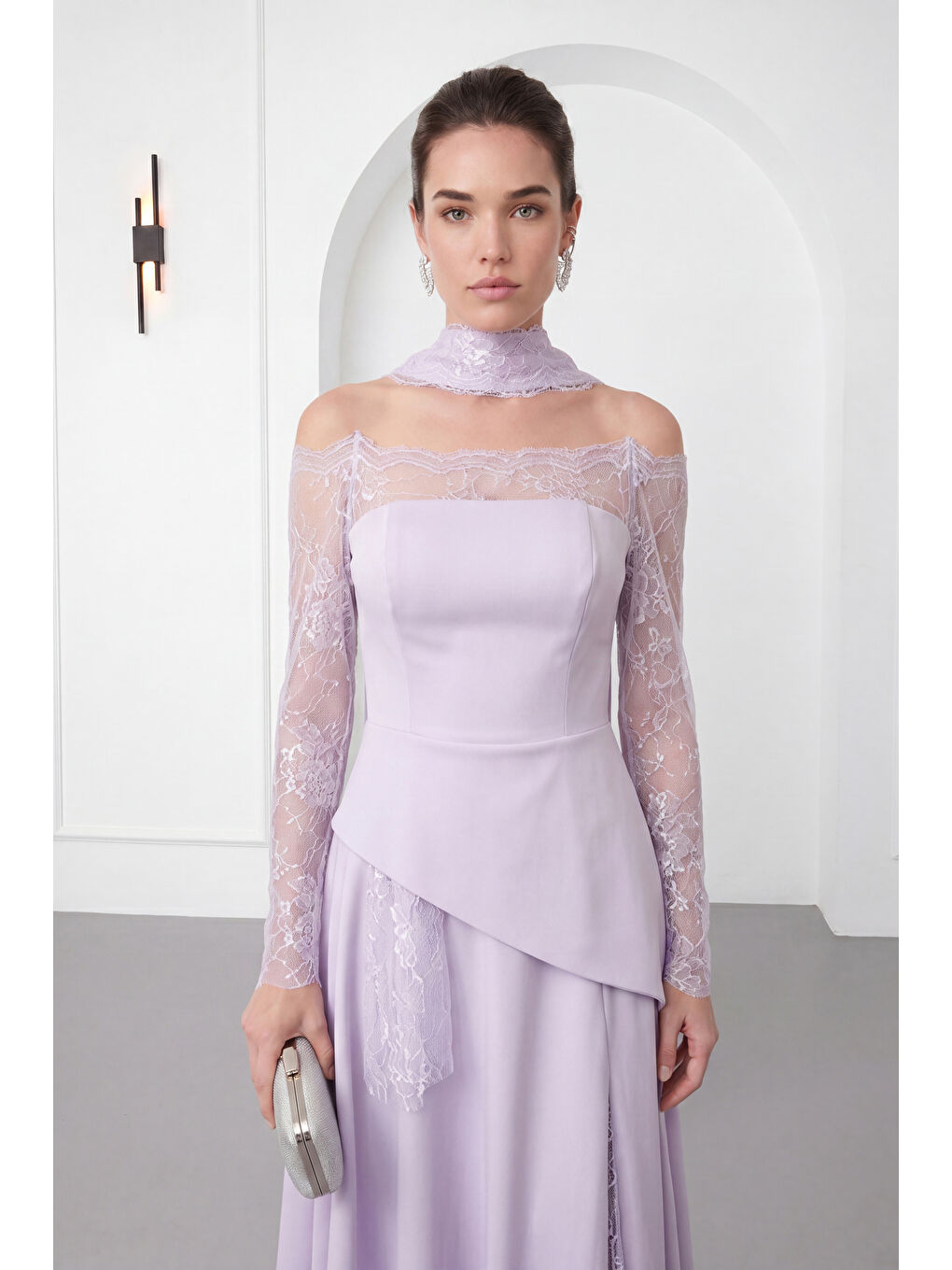 Kadın Lila Dar Kalıp Kayık Yaka Dantel Detay Uzun Abiye Elbise-2