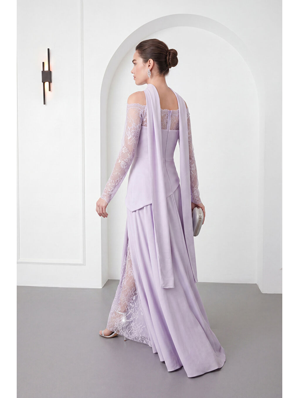 Kadın Lila Dar Kalıp Kayık Yaka Dantel Detay Uzun Abiye Elbise-4