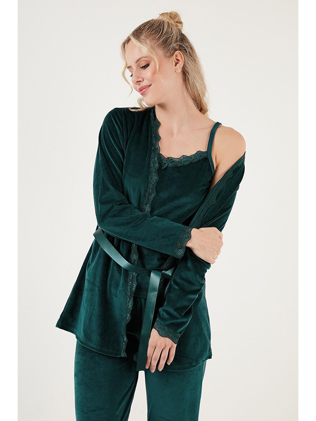 Petrol Regular Fit Dantelli Yumuşak Dokulu Sabahlıklı Kadife Kadın Pijama Takımı 6095545W4-2