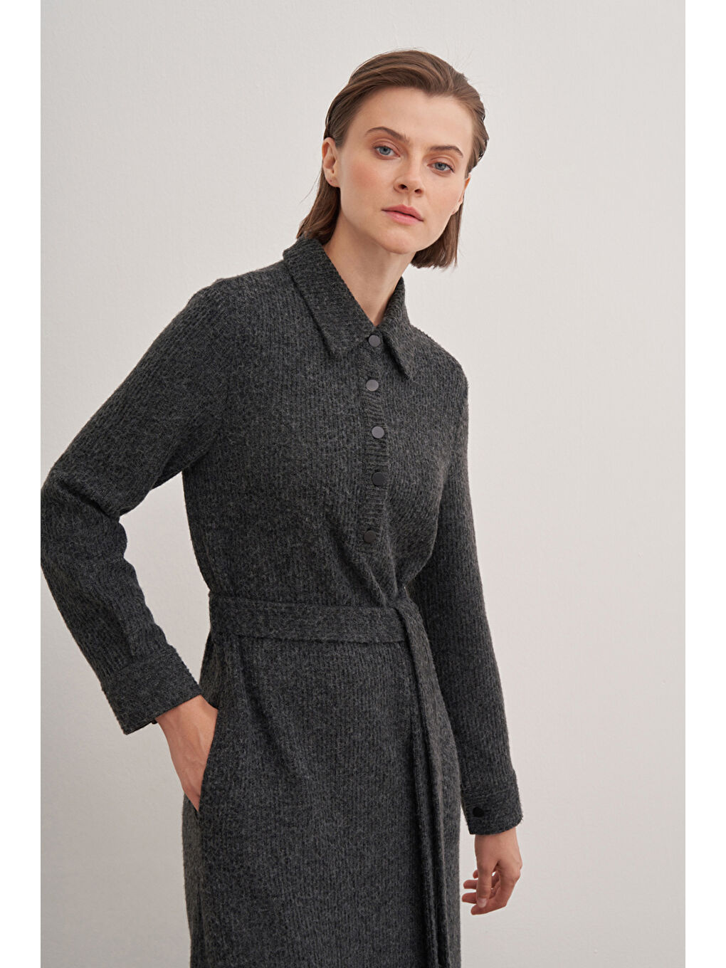 Antrasit Triko Belden Kuşaklı Elbise-4