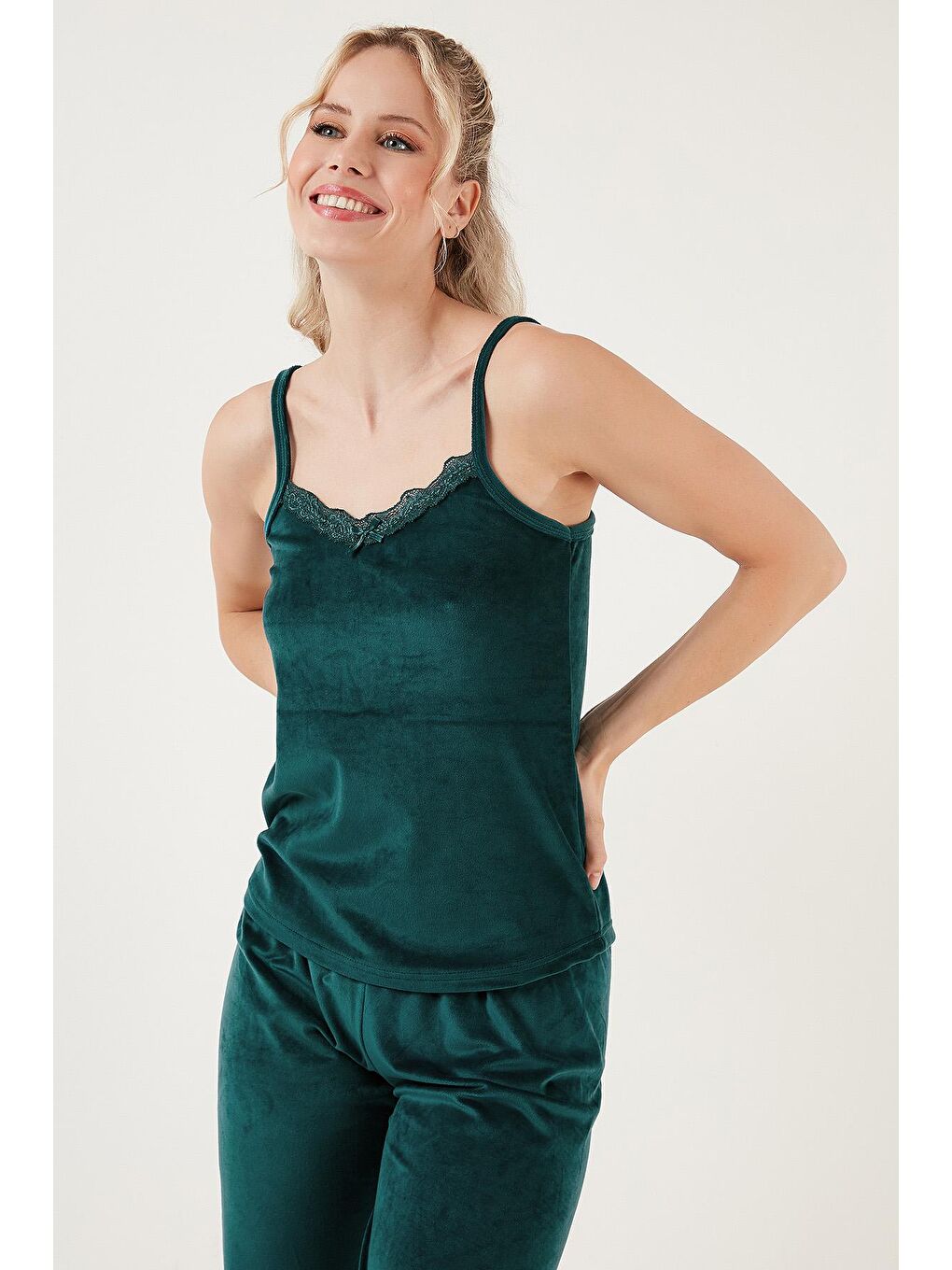 Petrol Regular Fit Dantelli Yumuşak Dokulu Sabahlıklı Kadife Kadın Pijama Takımı 6095545W4-3