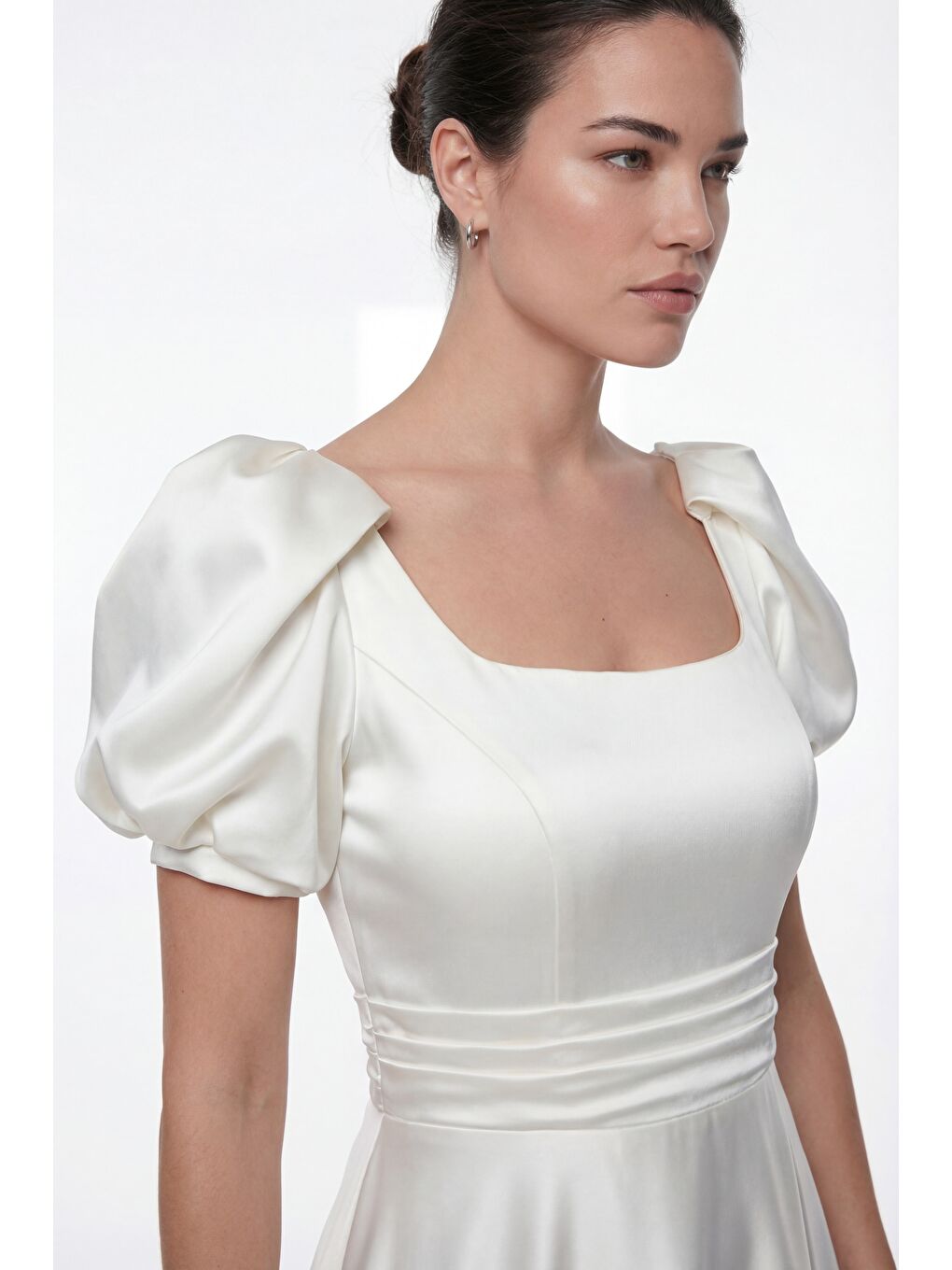 Kadın Ekru Kare Yaka Balon Kol Yırtmaçlı Söz Nişan Nikah Abiye Elbise-3