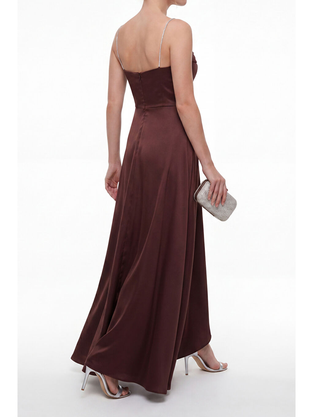 Kadın Kahverengi Taş Askılı Yaka Detay Uzun Saten Mezuniyet & Abiye Elbise-5