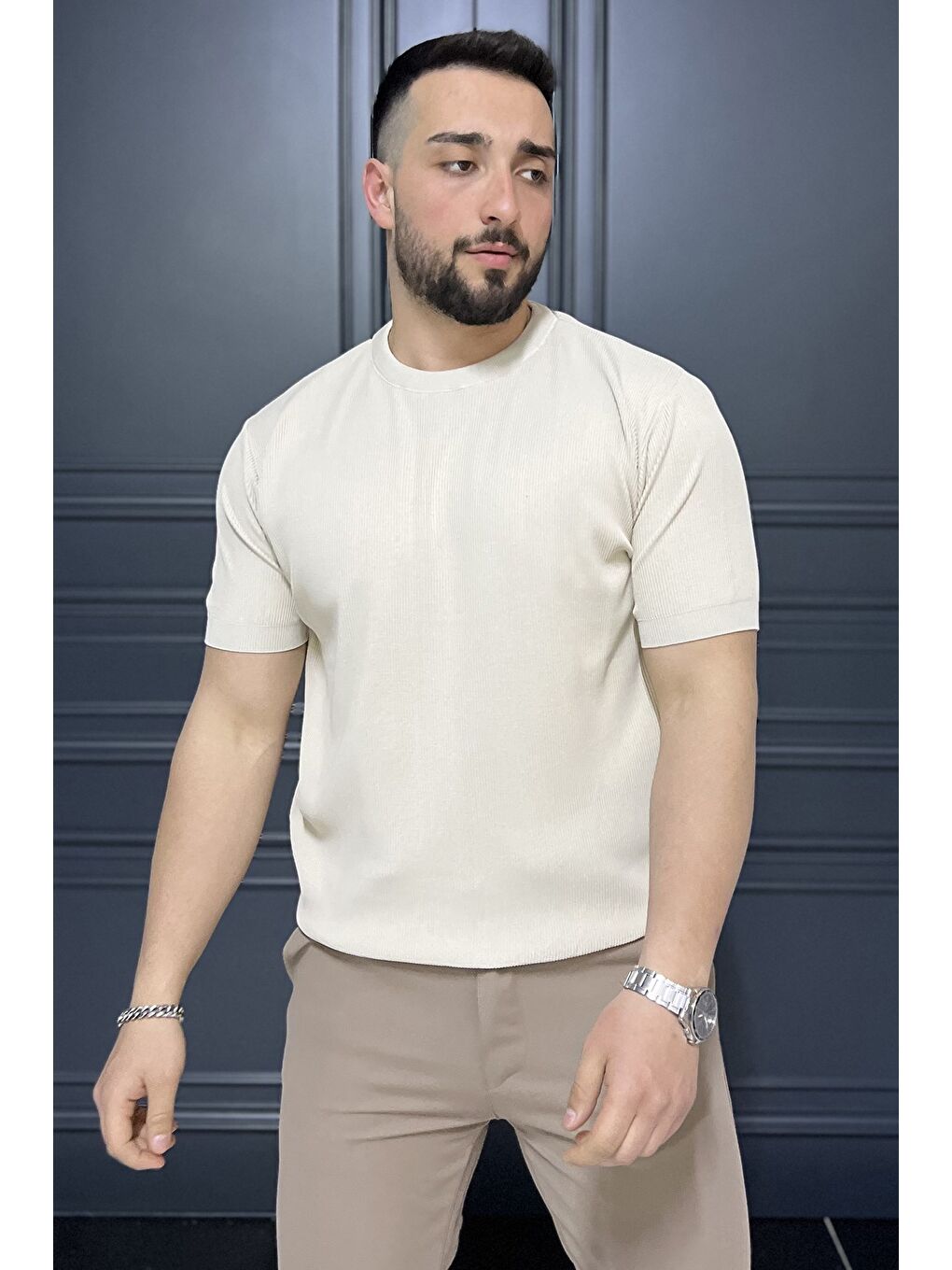 Bej Erkek Bisiklet Yaka Fitilli Tişört-1