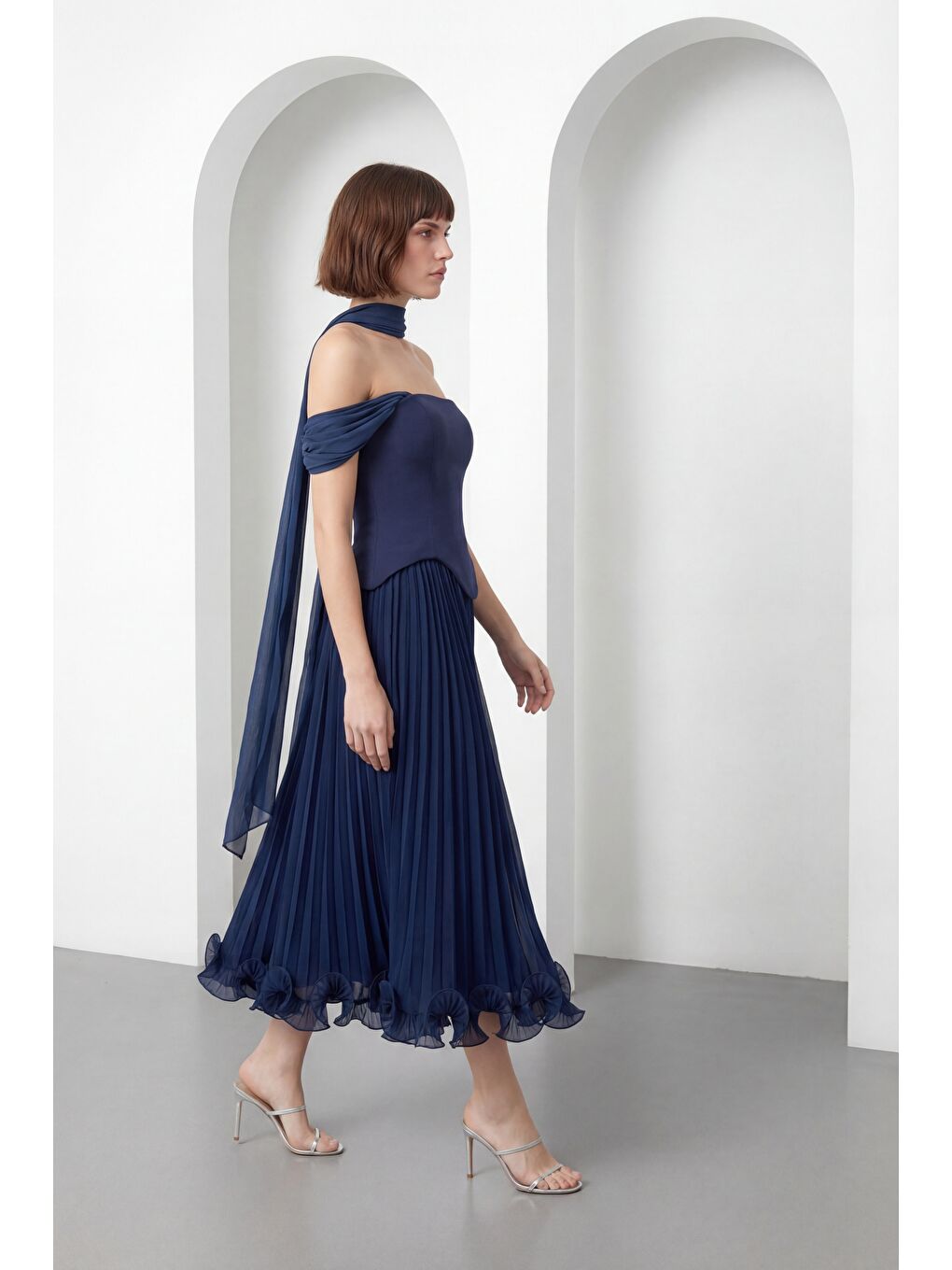 Kadın Lacivert Şal Yaka Etek Ucu Volanlı Midi Söz Nişan Nikah Abiye-1