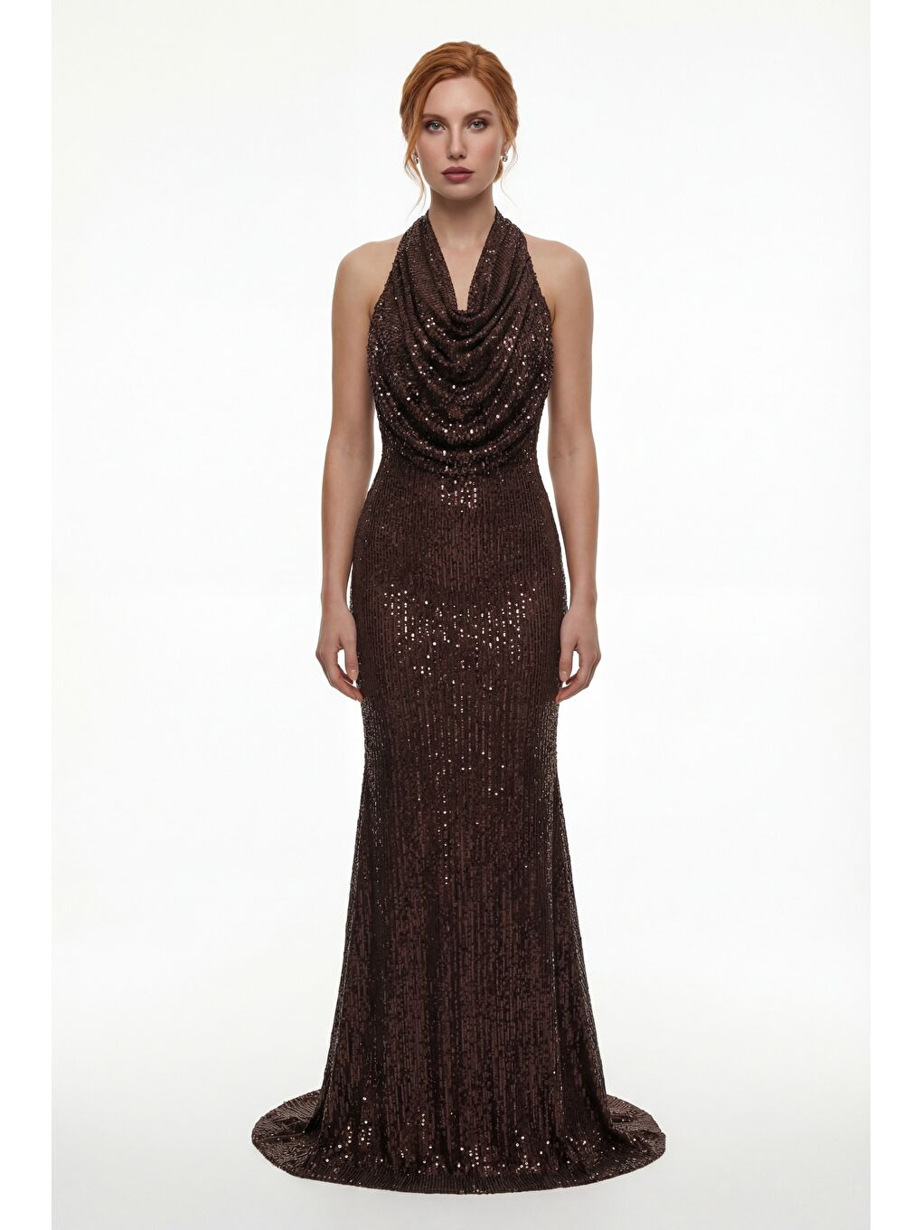 Kadın Kahverengi Dar Kalıp Halter Yaka Uzun Pul Payet Abiye Elbise-1