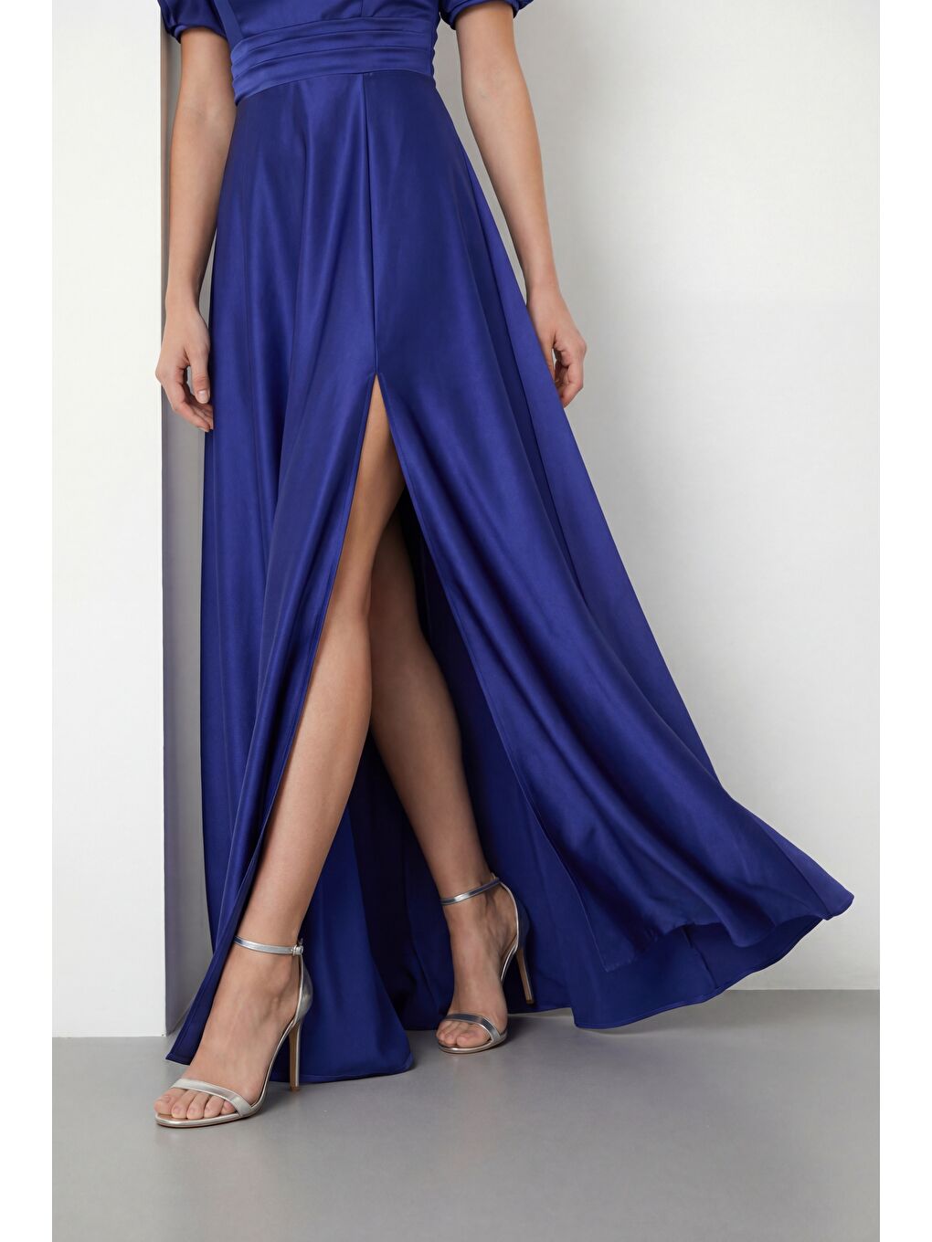 Kadın Lacivert Kare Yaka Balon Kol Yırtmaçlı Söz Nişan Nikah Abiye Elbise-4