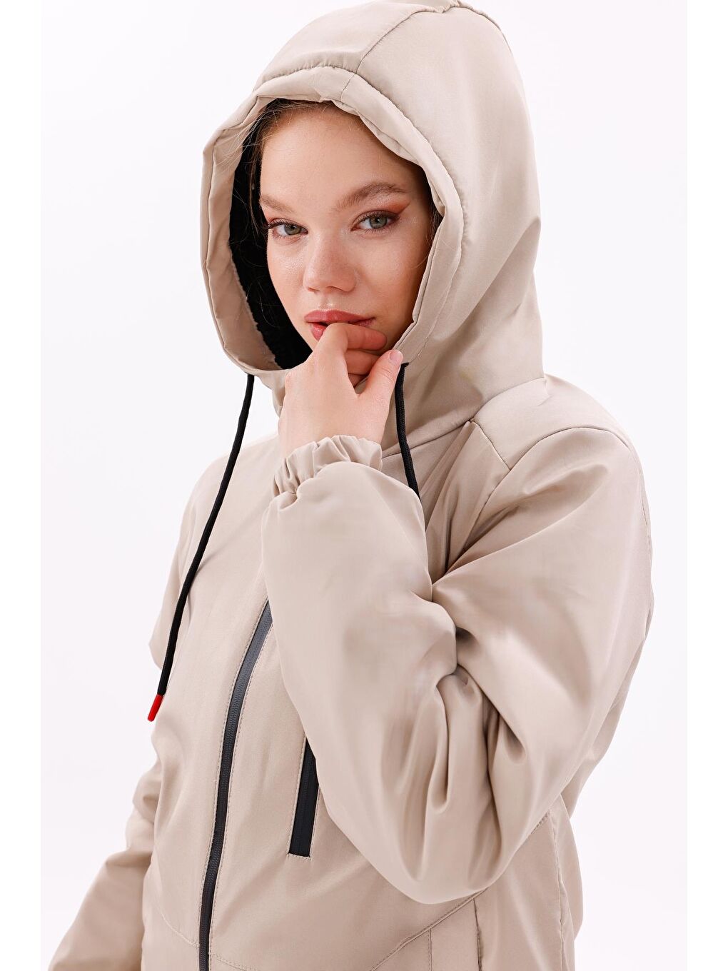 Bej Kadın Kürklü Su Ve Rüzgar Geçirmez Kapüşonlu Kışlık Mont & Kaban & Parka-2