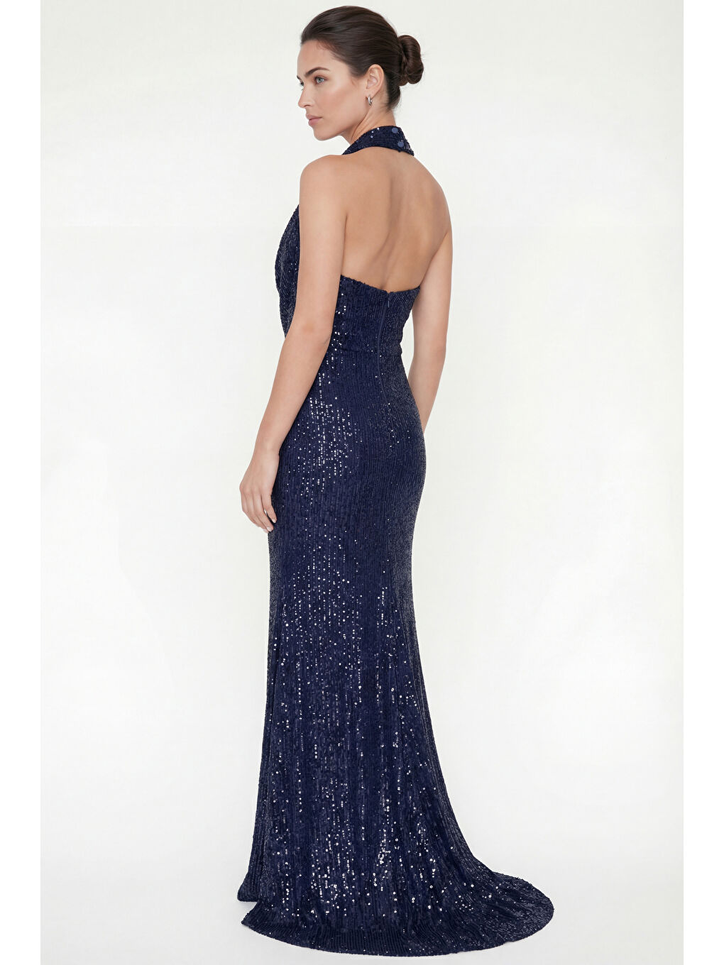 Kadın Lacivert Dar Kalıp Halter Yaka Uzun Pul Payet Abiye Elbise-4