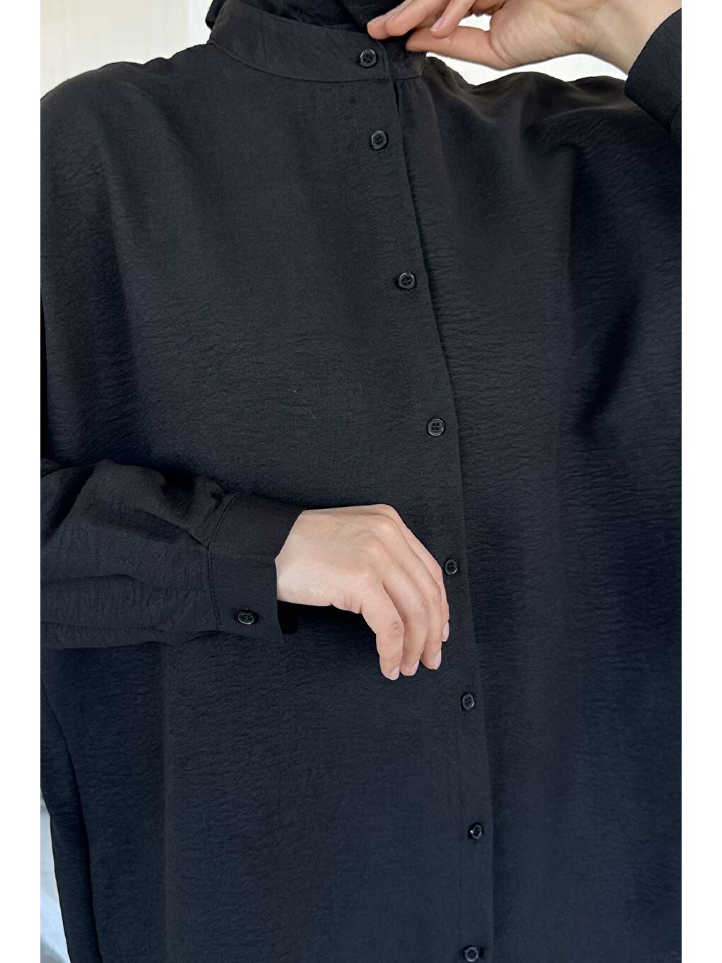Siyah Hakim Yaka Basic Tesettür Tunik-5