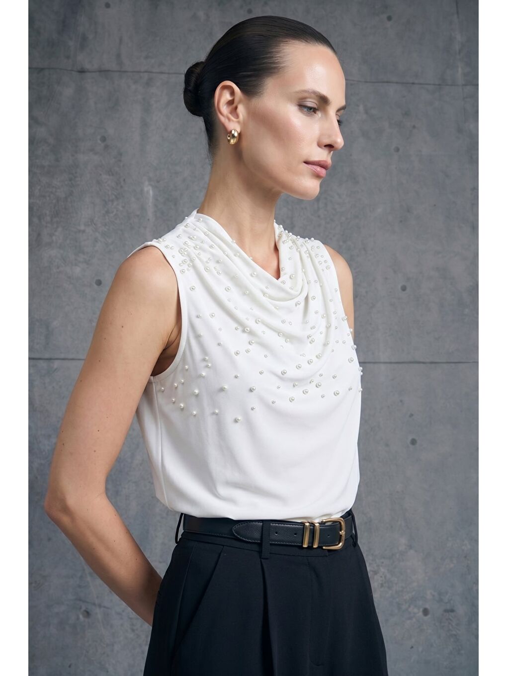 İnci Detaylı Bluz - Ekru-1
