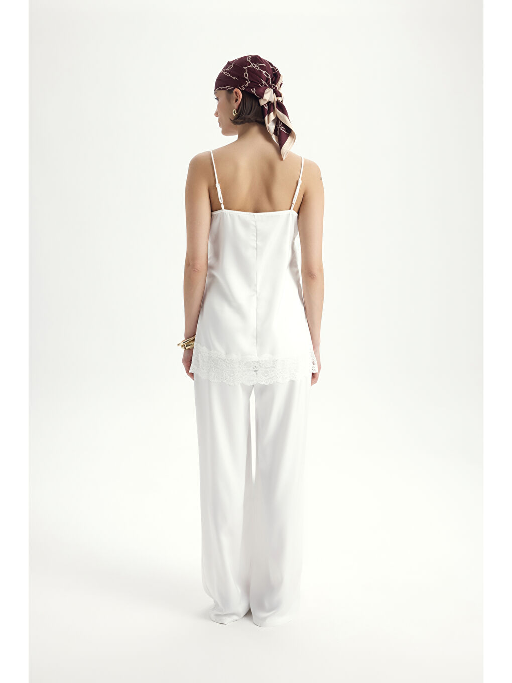 Maris Dantel Detay Beyaz Saten Pantolon Takım-4