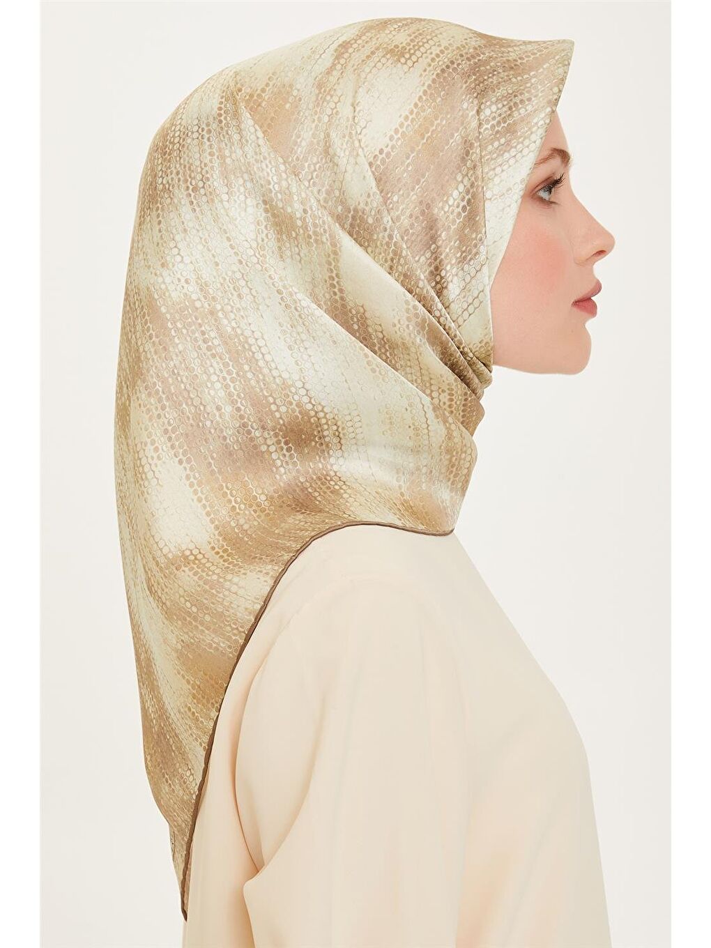 Bej Soyut Desenli Sura Saf İpek Eşarp 9221D 36-1