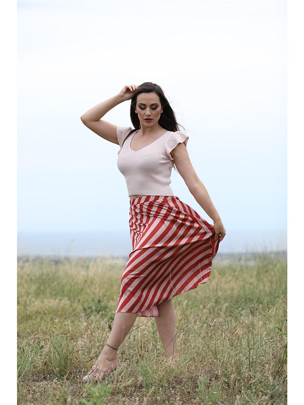 Pembe Triko Fırfırlı Crop Top Swa2096Pe-6