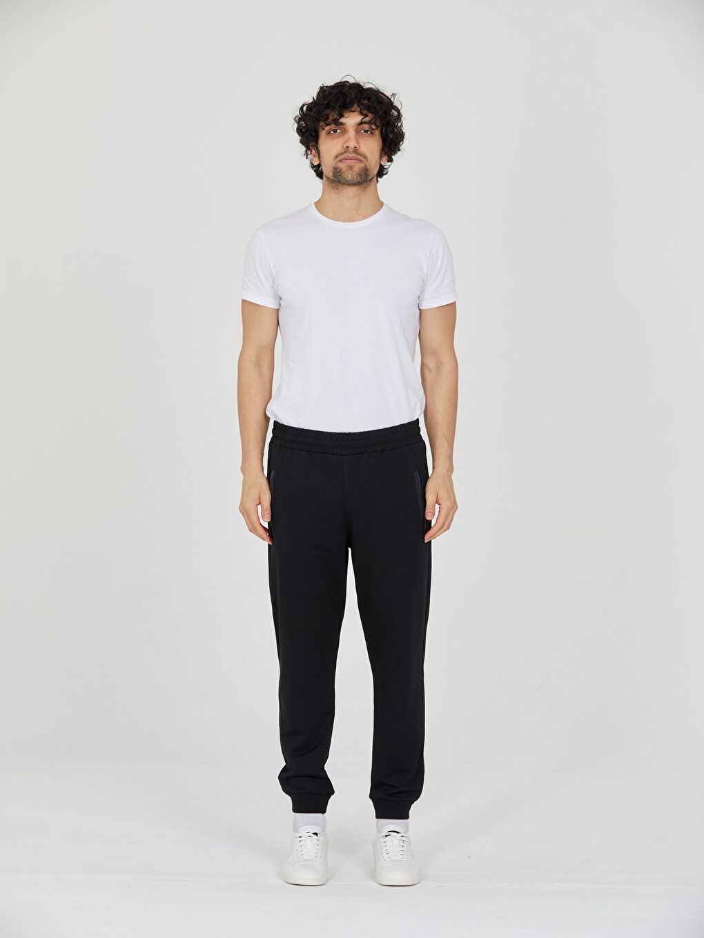 Siyah Erkek Eşofman Altı Fermuarlı Cepli Slim Fit Paça Ribanalı Spor Eşofman-2
