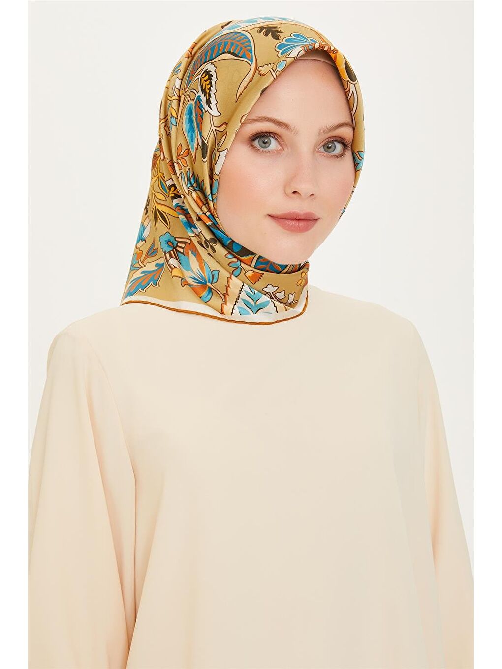 Karışık Çiçek Desenli Twill Saf İpek Eşarp 9227D 37