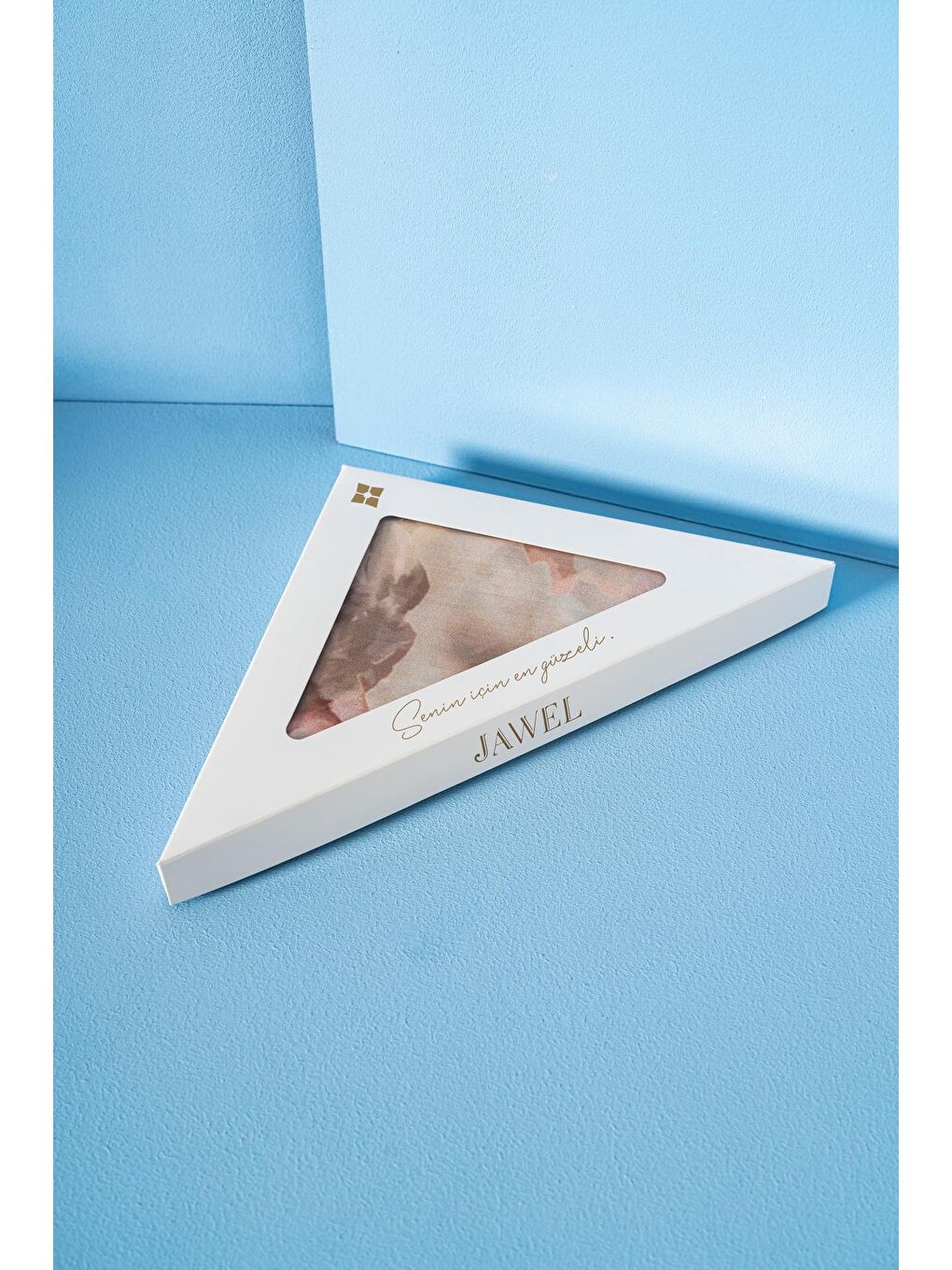 Sarı Kadın Desenli Aquarelle Soft Şal-1