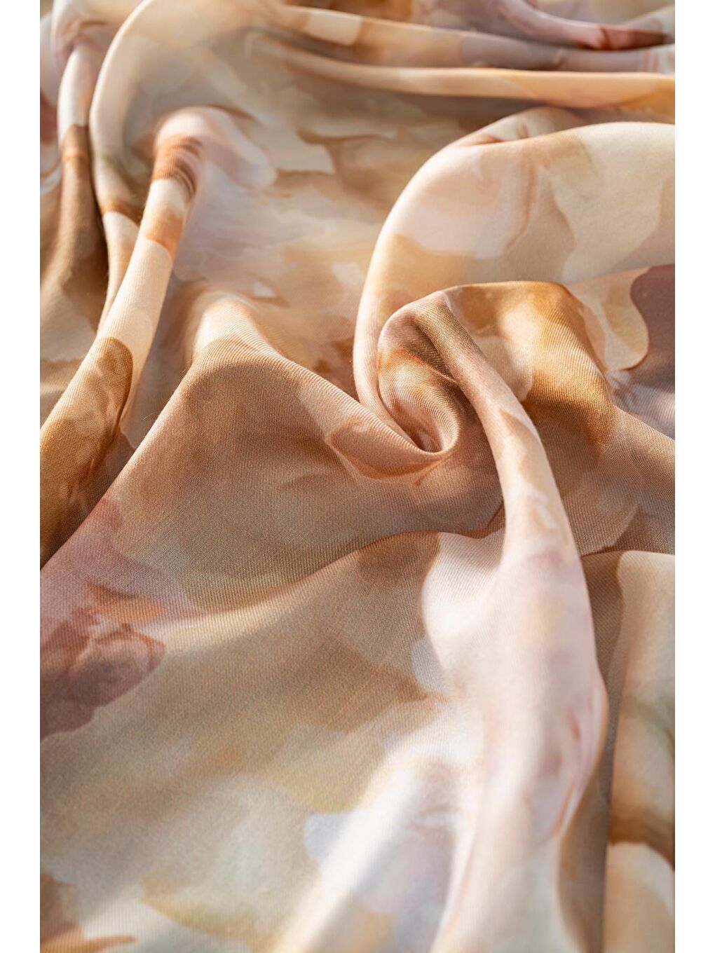 Sarı Kadın Desenli Aquarelle Soft Şal-2