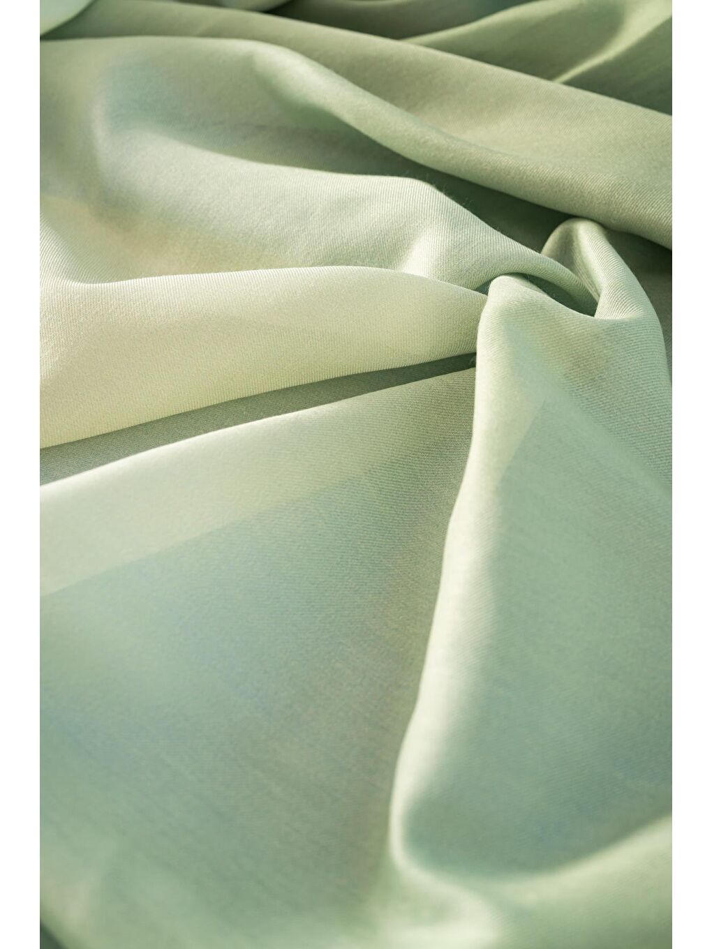 Yeşil Kadın Degrade Soft Şal-2