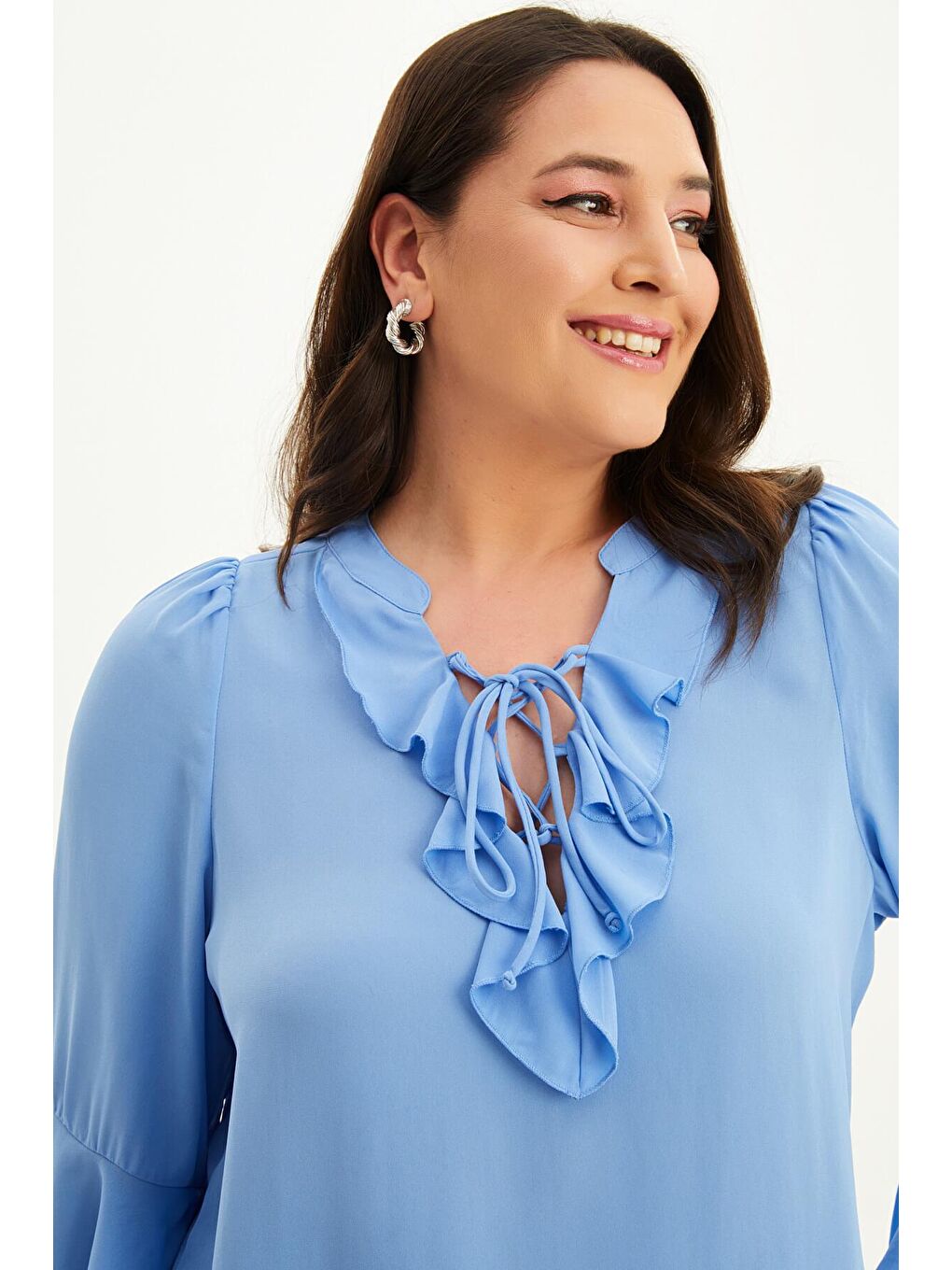 Mylinemoda Mavi Önü ve Kolları Volanlı Bluz - 2