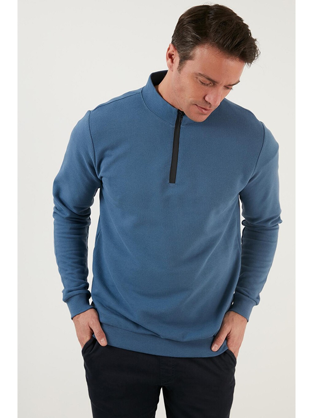 Mavi Pamuklu Slim Fit Yarım Fermuarlı Dik Yaka Sweat Erkek Sweat 5905400-3