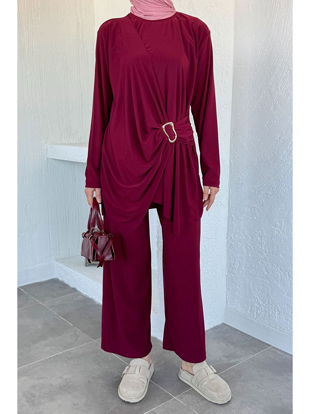 Bordo Bel Lastikli Pantolon Gold Tokalı Tunik Tesettür İkili Takım-3
