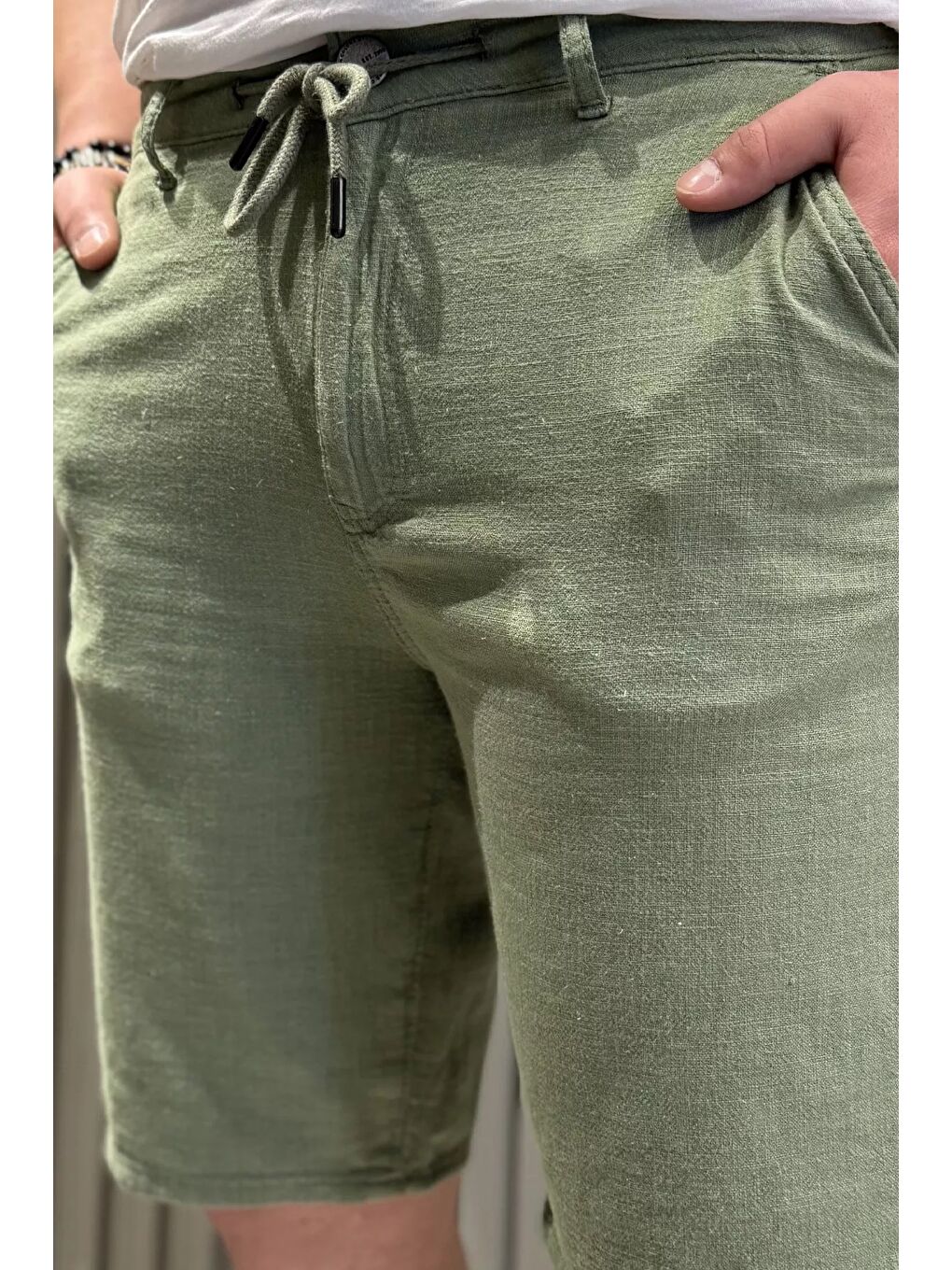 Haki Bel Bağcıklı Erkek Keten Şort-3